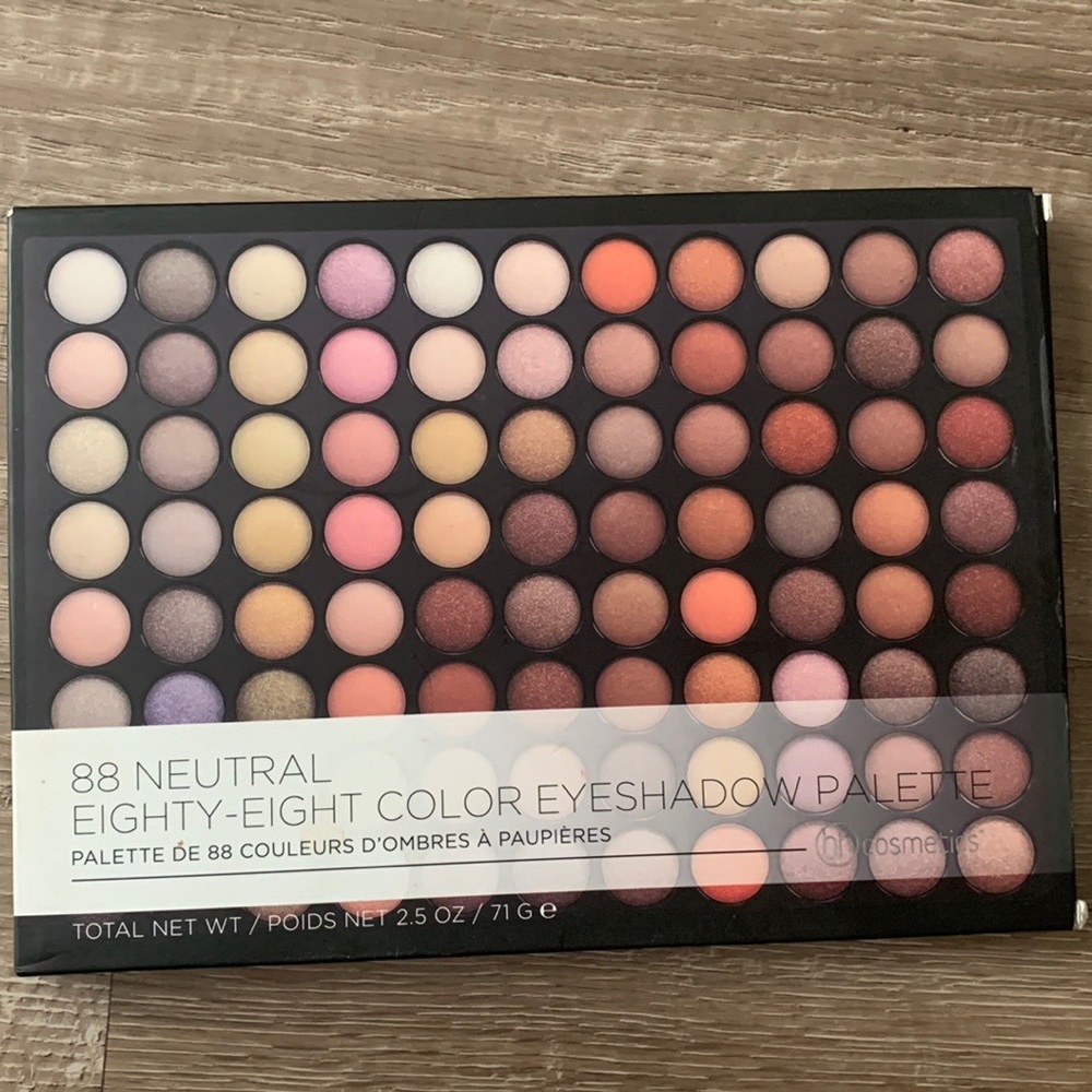 BH Cosmetics 88 Neutral color eyeshadow palette